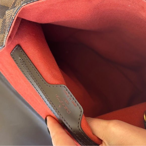 Louis Vuitton gently used Soho backpack. Material: Damier Ebene - Picture 3 of 8